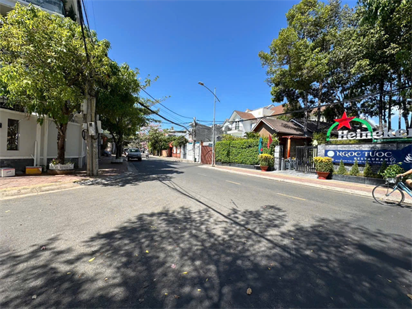 BÁN ĐẤT MẶT TIỀN GẦN NGÃ BA ĐƯỜNG NGUYỄN THỊ MINH KHAi, PHƯỜNG 8, TP. VŨNG TÀU.