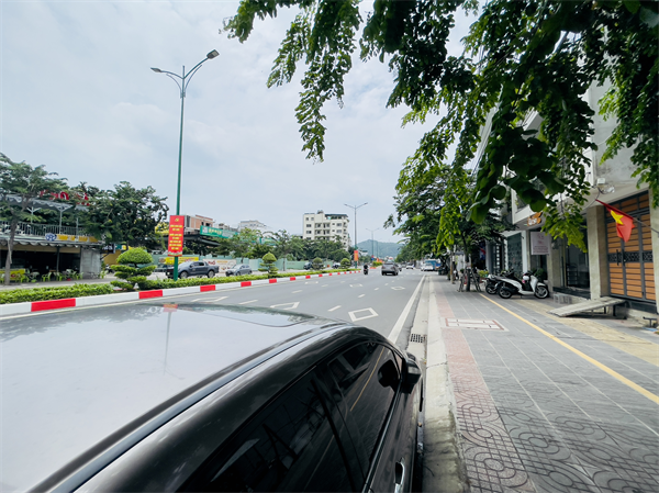 ĐẤT CÓ THỔ CƯ MẶT TIỀN ĐƯỜNG THỐNG NHẤT MỚI, KINH DOANH CÁC NGÀNH NGHỀ.