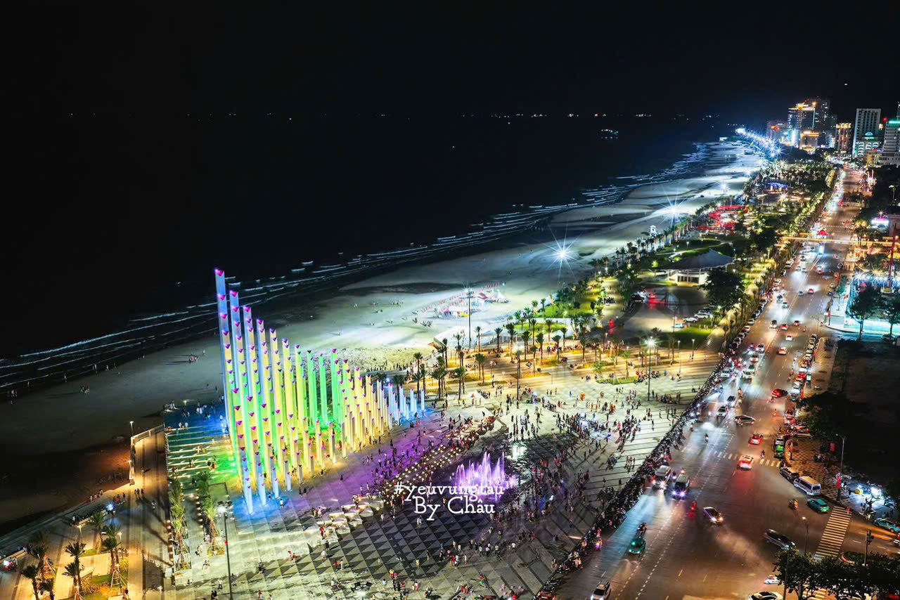 BÁN TOÀ NHÀ 6 TẦNG GÓC 2 MẶT TIỀN NẰM CẠNH BIỂN BÃI SAU, PHƯỜNG VŨNG TÀU, TP.HCM