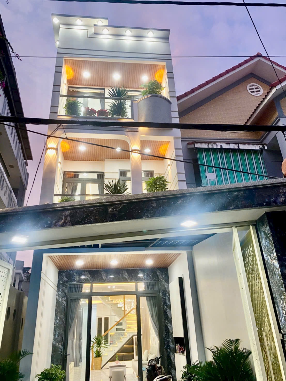 NHÀ MỚI SẮM TỚI - TRUNG TÂM VŨNG TÀU. GIÁ 10 TỶ 500 THƯỢNG LƯỢNG