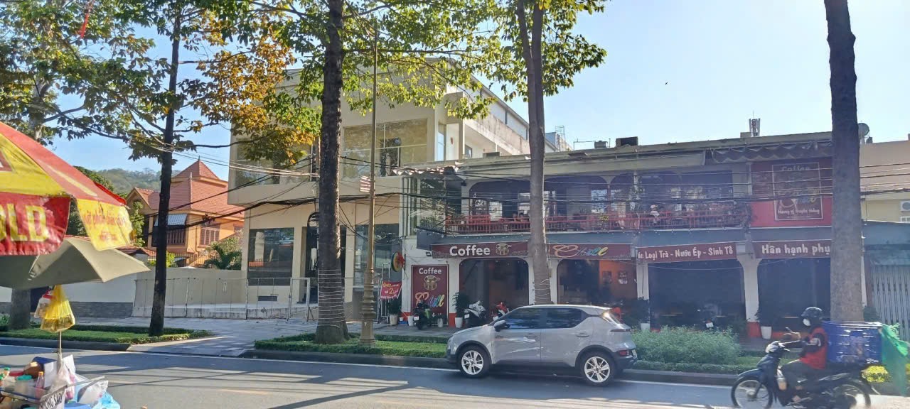 VỊ TRÍ ĐẮC ĐỊA TẠI TRUNG TÂM BÃI TRƯỚC VŨNG TÀU. DIỆN TÍCH 675M2. GIÁ 240 TỶ ĐỒNG